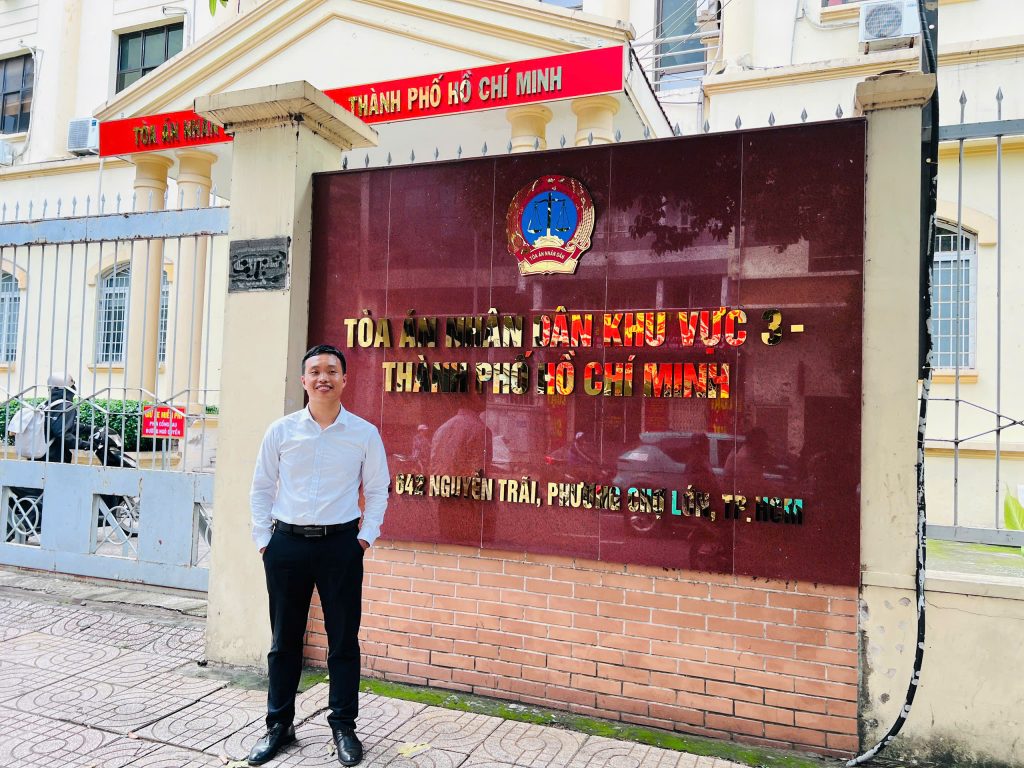 Luật sư Dương Văn Công